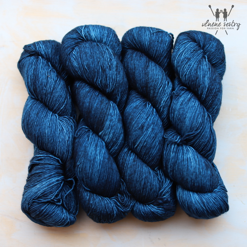Malabrigo Mechita 150 Azul Profundo