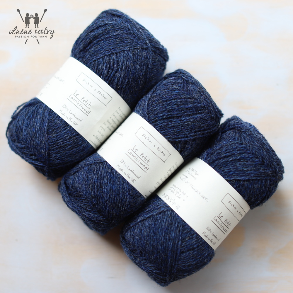 Le Petit Lambswool - Soft Blue Black