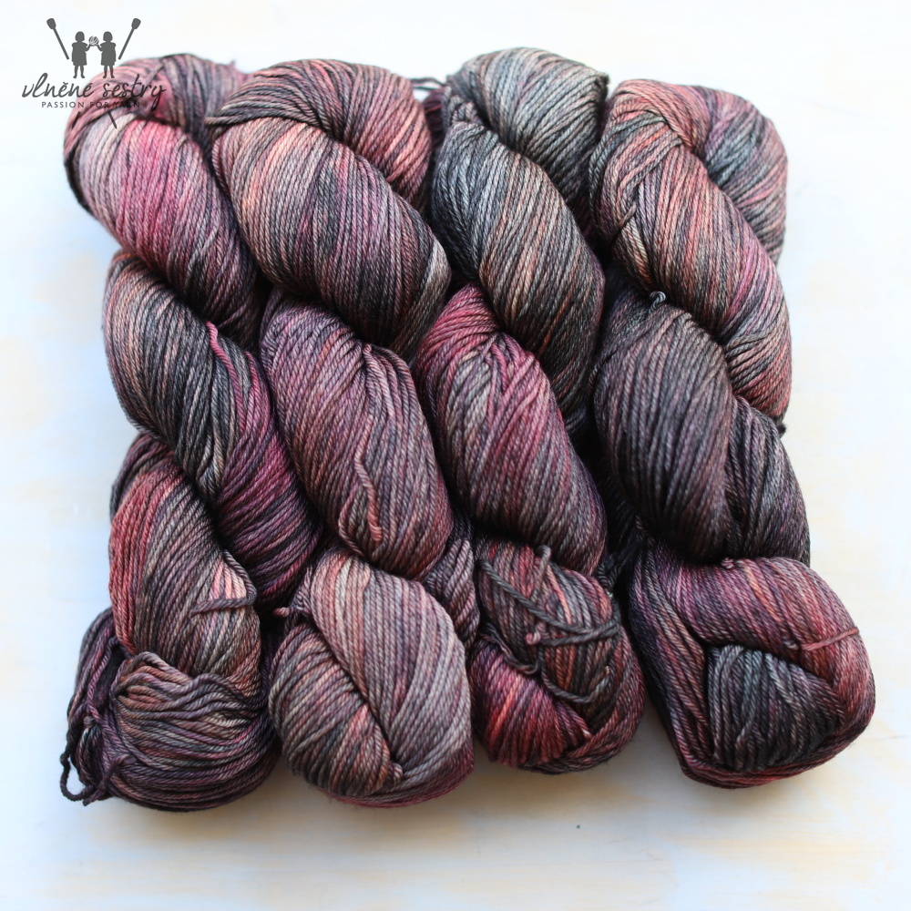 Malabrigo Arroyo 064 Chispas 