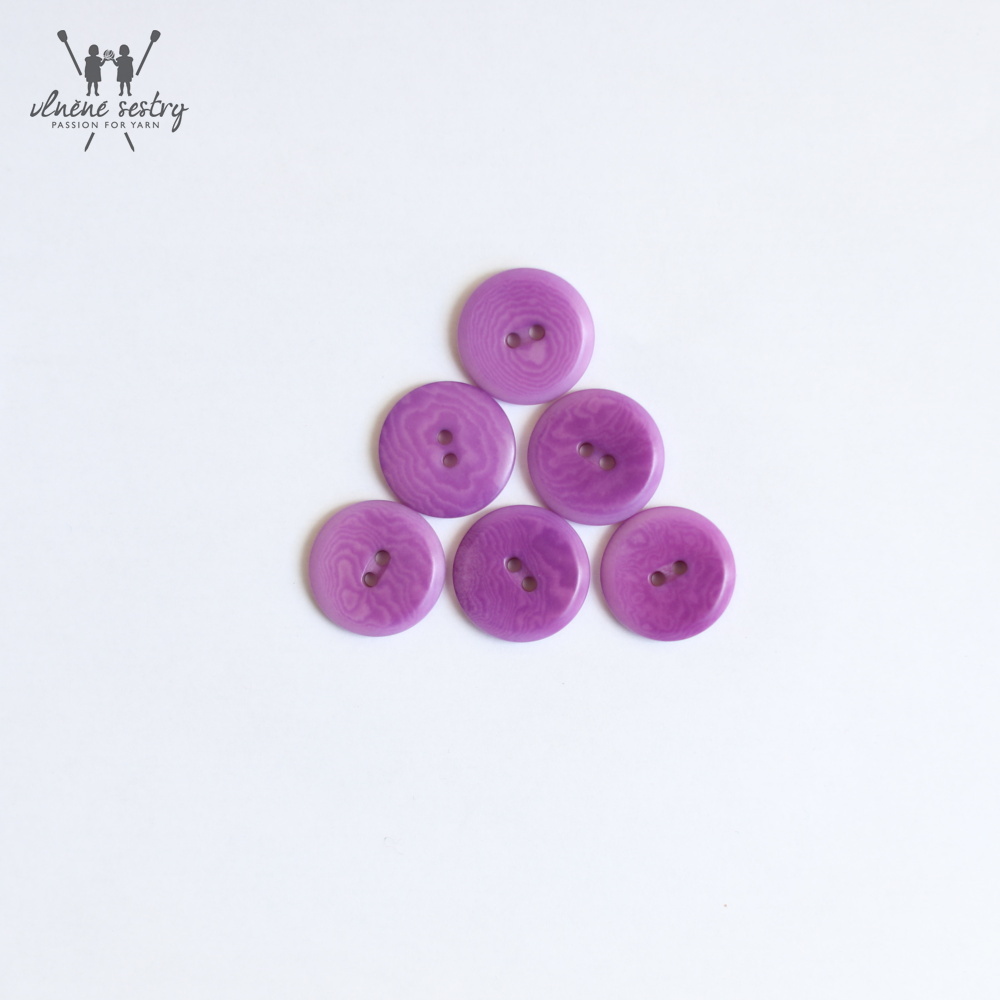 Barevný knoflík Jim Knopf 32" - Violett