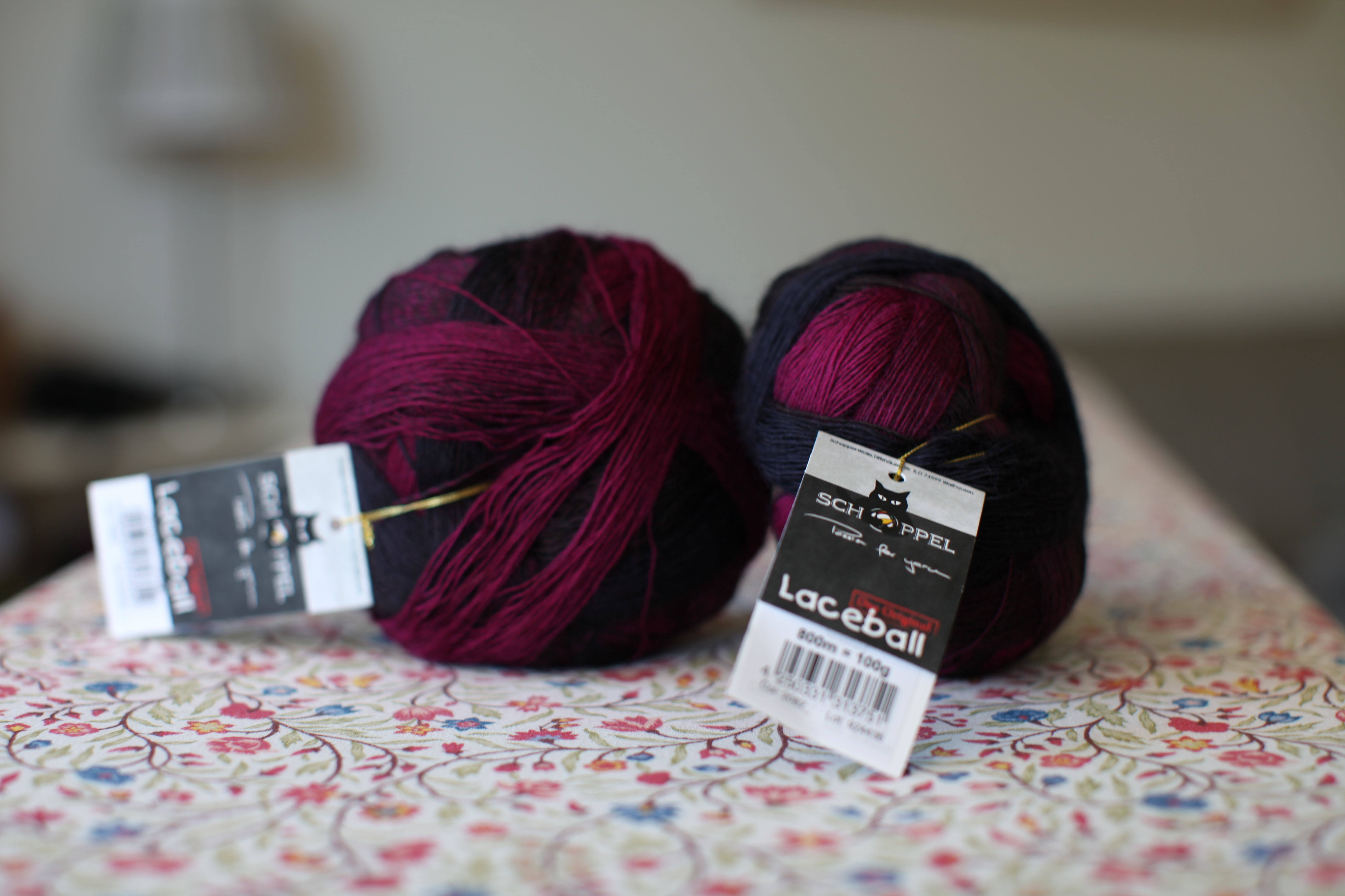 Lace Ball 2082