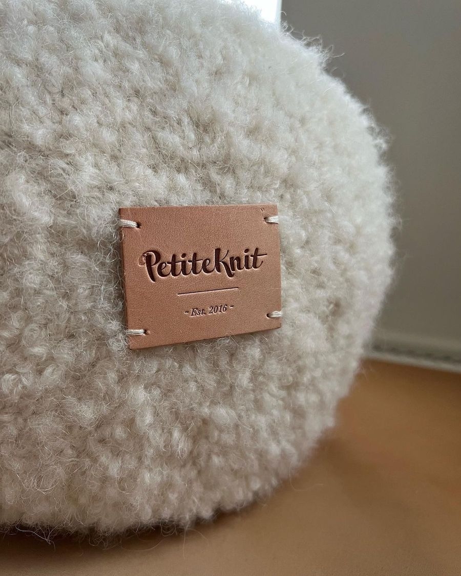 Nášivka "Petiteknit" - velká kožená